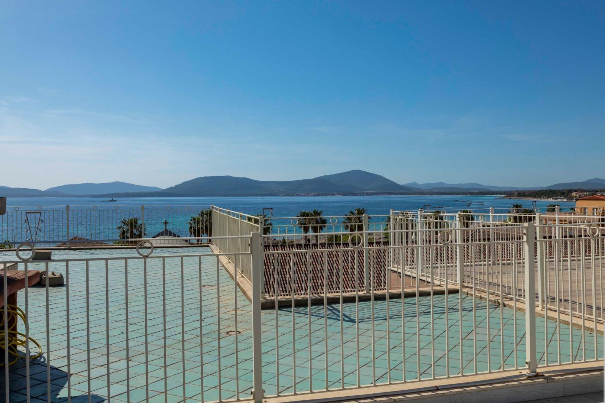 Lovealghero Stanze In Attico Vista Mare Екстер'єр фото