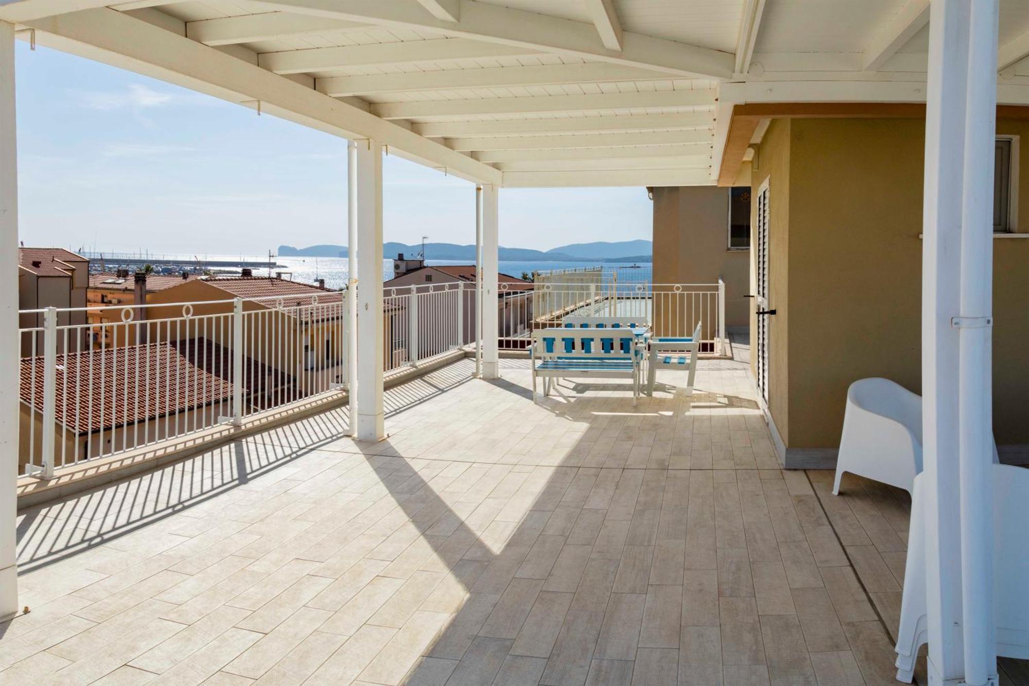 Lovealghero Stanze In Attico Vista Mare Екстер'єр фото