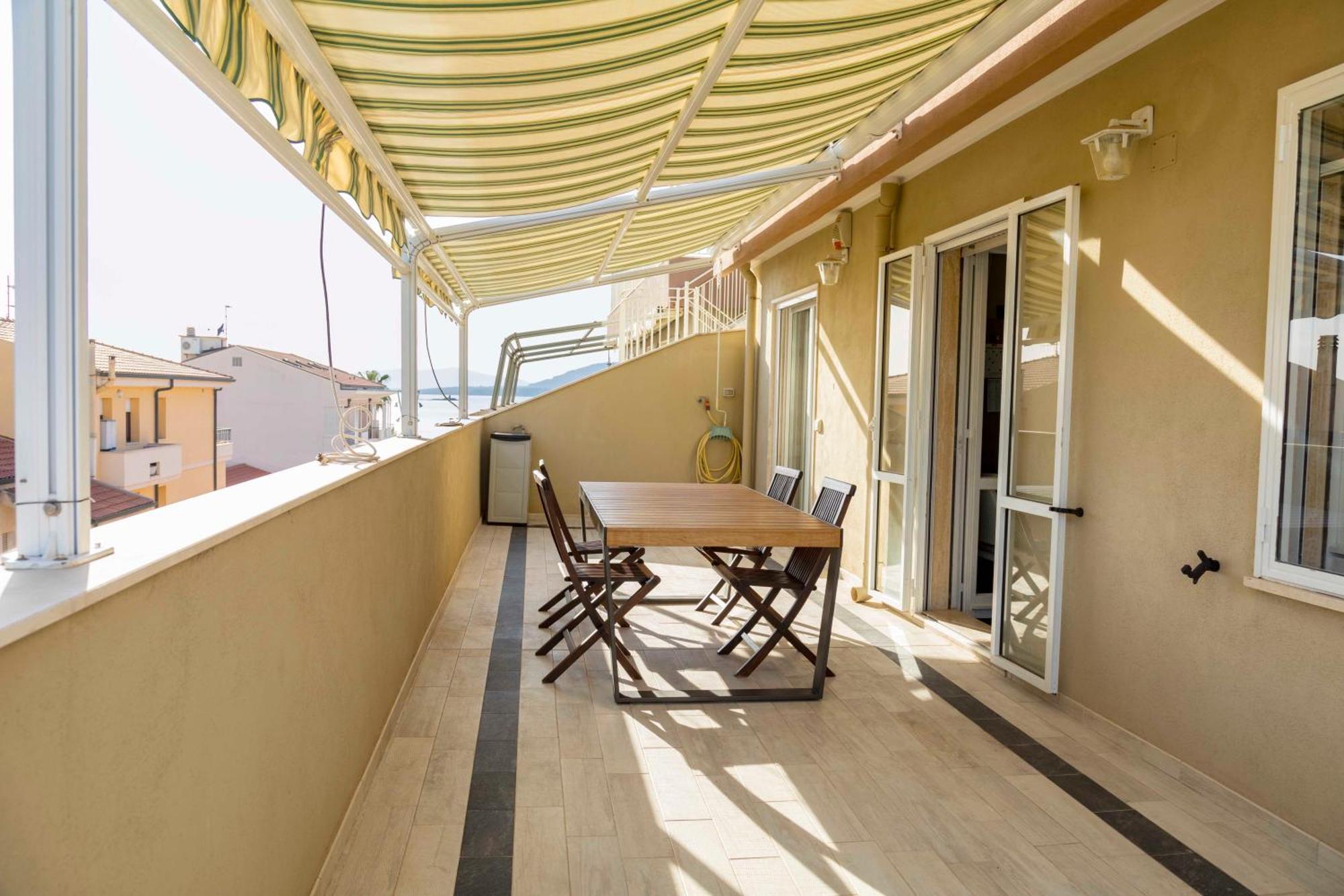 Lovealghero Stanze In Attico Vista Mare Екстер'єр фото